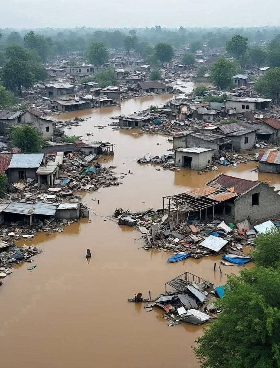 خدارا بنیر اور سوات کیلئے دعائیں کریں، سیلاب کی وجہ سے قیامت کا سماں ہے وہاں
😭