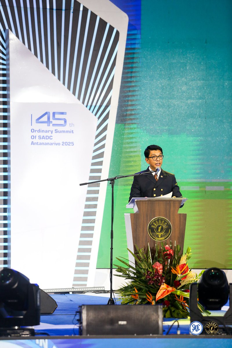 PrésidenceMadagascar tweet media