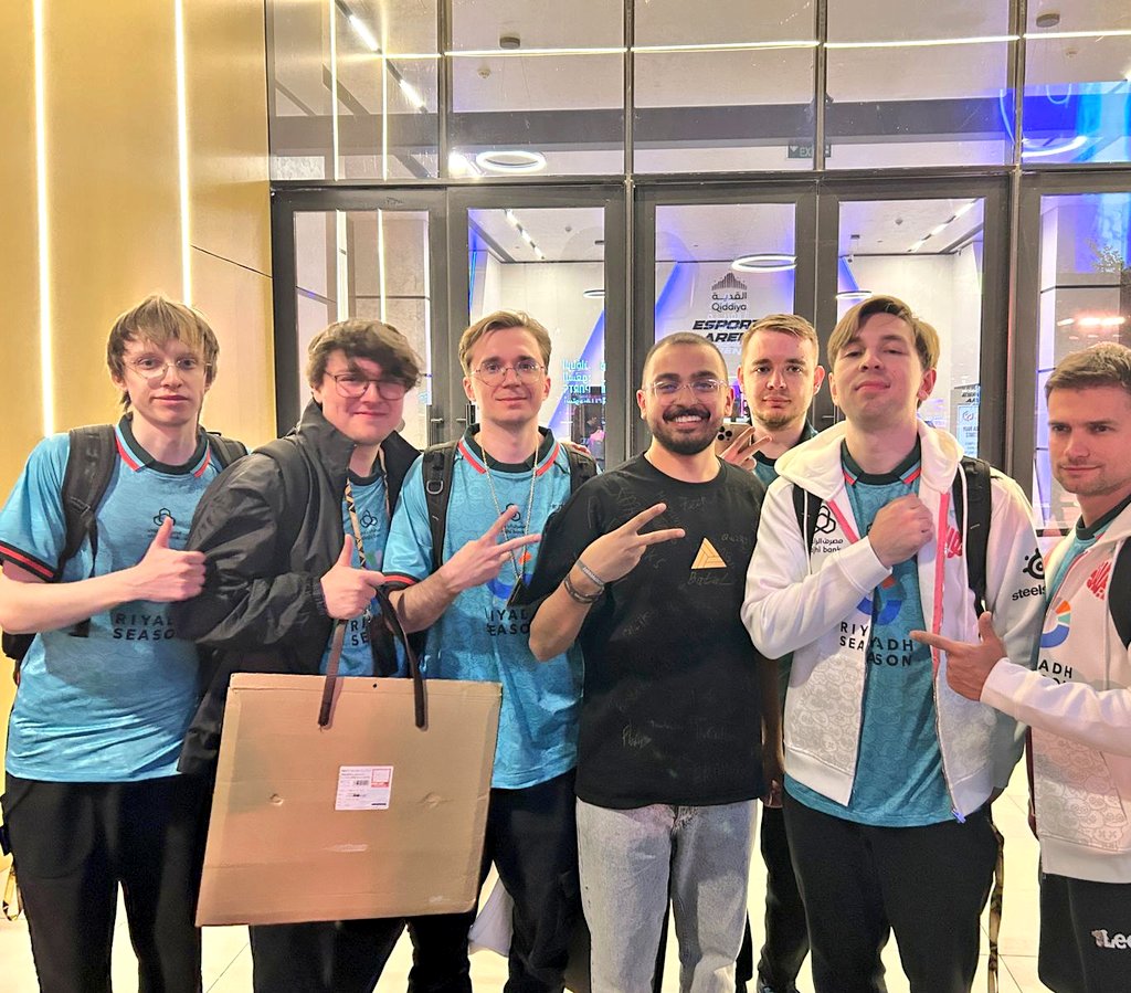 HANNIIIBAL tweet media