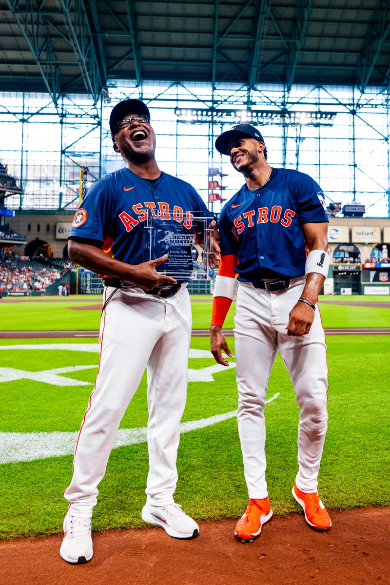 astros's tweet photo. The Heart &amp; Hustle of H-Town. 

Congratulations to Jeremy Peña on being selected as the 2025 Heart &amp; Hustle Award winner! https://t.co/2q9a1Uzgyd