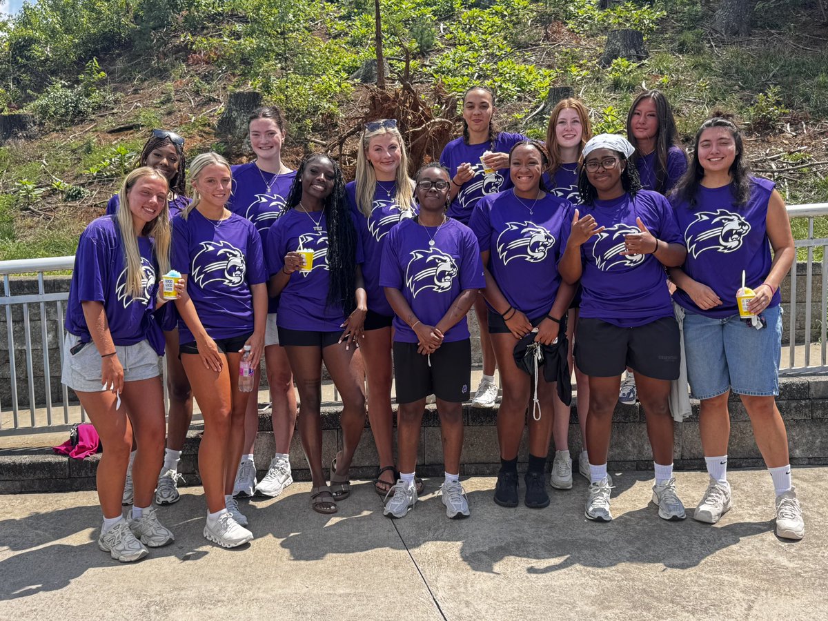Glad to have everyone back in the Whee #backthecats