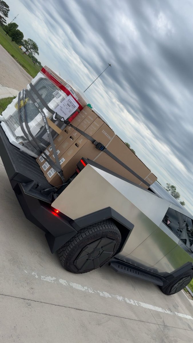 Edsonbarron's tweet image. Those dishwashers did us good. TVs back in may too.