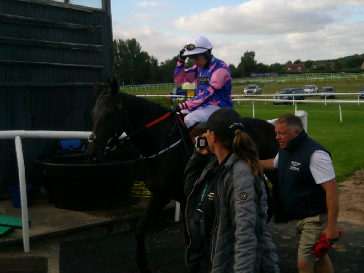 David Vickers (@davidvi04981180) on Twitter photo The winner of the opener Joueuse Royal ridden by Ben Sutton for the Sutton Family <a href="/BenSutt20230745/">Ben Sutton</a> trained by Olly Murphy <a href="/O_J_murphy91/">Olly Murphy</a> looked after by Paddy and Martin The winner of the opener Joueuse Royal ridden by Ben Sutton for the Sutton Family <a href="/BenSutt20230745/">Ben Sutton</a> trained by Olly Murphy <a href="/O_J_murphy91/">Olly Murphy</a> looked after by Paddy and Martin