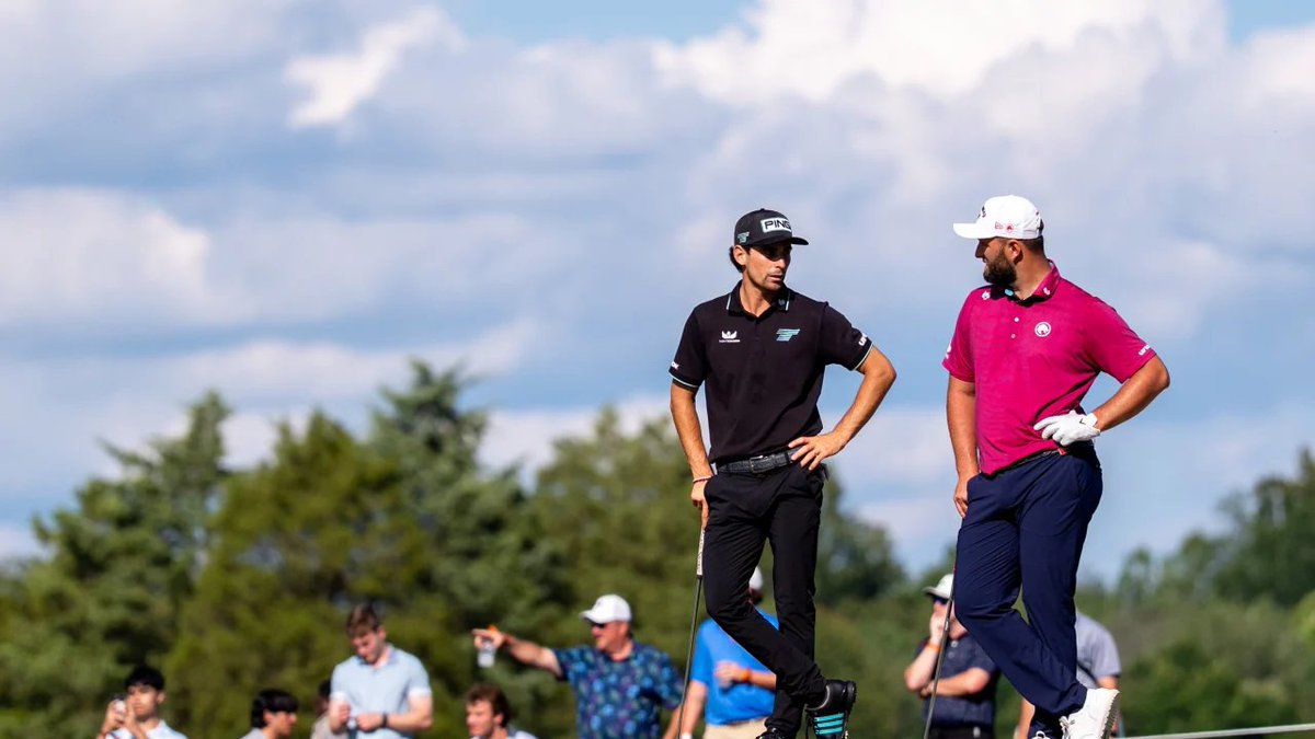 54GolfNews's tweet photo. 🚨 LIV Golf Indy - Championship Day Update!
Rahm drops one on 14 and is now 3rd, while Niemann barely misses a birdie putt. He is still T6. This puts Joaco ahead about half a point in the live standings 👀 with four holes to go!
#LIVGolf #LIVGolfIndy #Joaco #Rahm https://t.co/ON5vMFeJDq