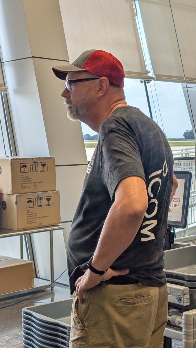 Robert at TSA, got his bags pulled. Leaving the #HuntsvilleHamfest