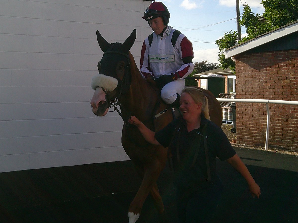 Squeezebox after winning on first start over hurdles and debut for Tom Lacey team <a href="/tflacey/">Tom Lacey</a> ridden by Stan Sheppard <a href="/StanSheppard9/">Stan Sheppard</a>  staying on well to beat the odds on favourite.