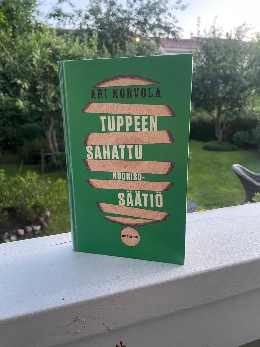 Kepulikorruptiota lomalukemisena
 
Kesäloma on hyvää aikaa lukea kirjoja, joihin arkisessa kiireessä ei ehdi perehtyä. Omalla lukulistallani oli tänä kesänä useita suomalaistoimittajien teoksia. Pysäyttävin niistä oli Ari Korvolan Tuppeensahattu Nuorisosäätiö (Docendo 2023),