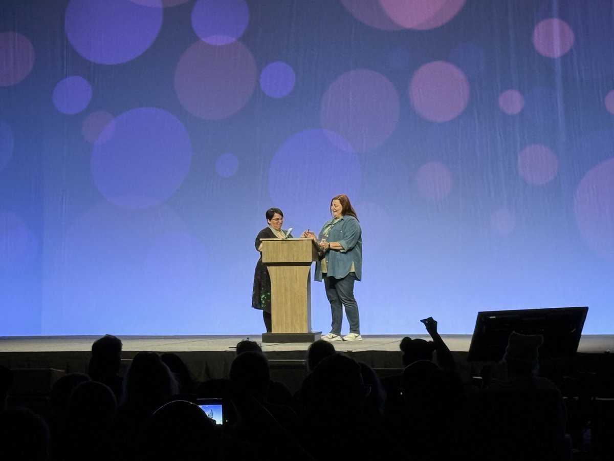 The passing of the gavel has happened! 

We are so excited to host you next year from August 27th-31st in Anaheim, California for the 84th World Science Fiction Convention, #LAconV.