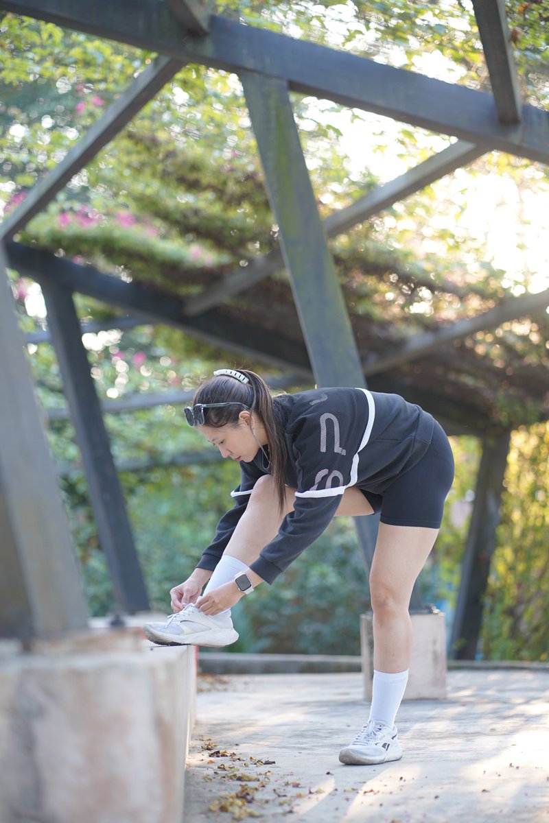 L U L L A ✨ tweet media