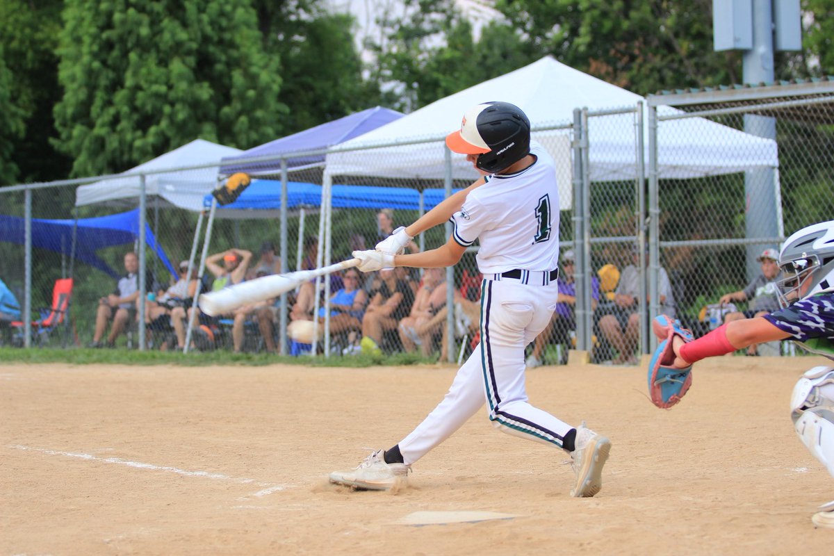 mdkelch's tweet image. Boys finished 2-2, played well.  The future is bright at The Farm!! @OFHS_baseball #birdup