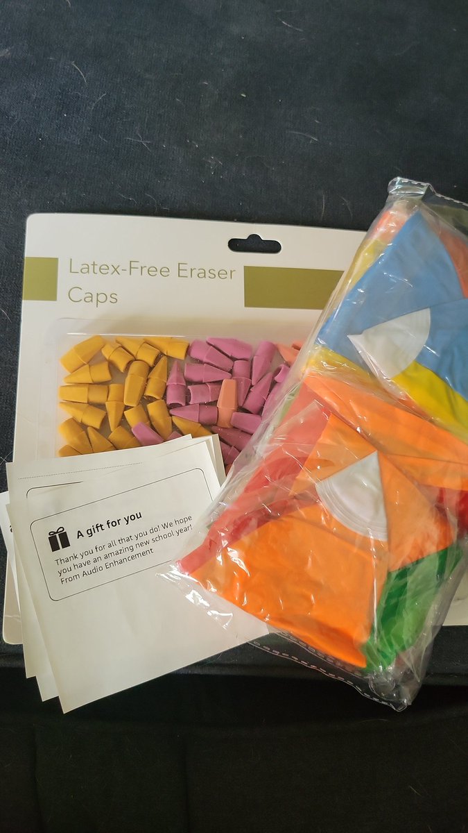 Mrs. Schellie tweet media