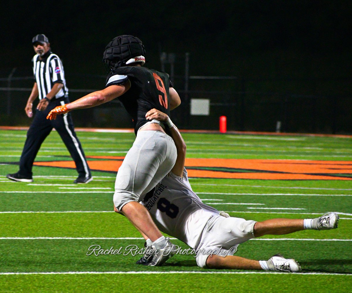 Rachrish's tweet image. LCHS Scrimmage