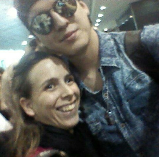 chrismibebote23's tweet photo. Mi nombre es Mar ♥️ . Argentina 🇦🇷
Lo conocí personalmente en Enero de 2018 ☀️. Lo sigo desde el año 2016 🩵 . Estoy muy orgullosa de todo lo que está logrando . Quiero verlo en estos premios como solista .
#PremiosJuventud #QUIEREME #ChrisVelezEnPJ 
@TeamChrisofBsAs @CVNCREWARG https://t.co/ANNczymYZr