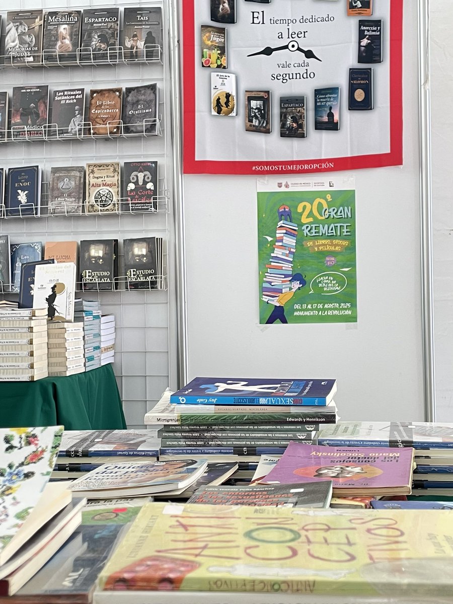EMultilibros's tweet photo. ¡Gran remate de libros! Aún estás a tiempo de visitarnos y conocer los títulos que tenemos para ti desde $10. Carpa D stand 38 #Multilibros.
#rematedelibros #libros #lectura #lectores #leer #cdmx https://t.co/hBvsoET9FS
