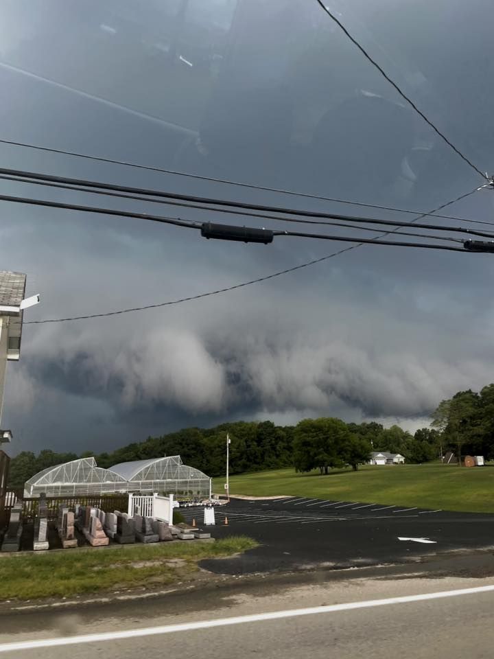 WOW! Look at this mean shelf cloud that moved into Smithfield, Fayette County, Pennsylvania, earlier this afternoon. This storm produced wind gusts 70+ mph and brought significant damage to Ohiopyle State Park. If you have any storm photos or reports, feel free to share! Thank