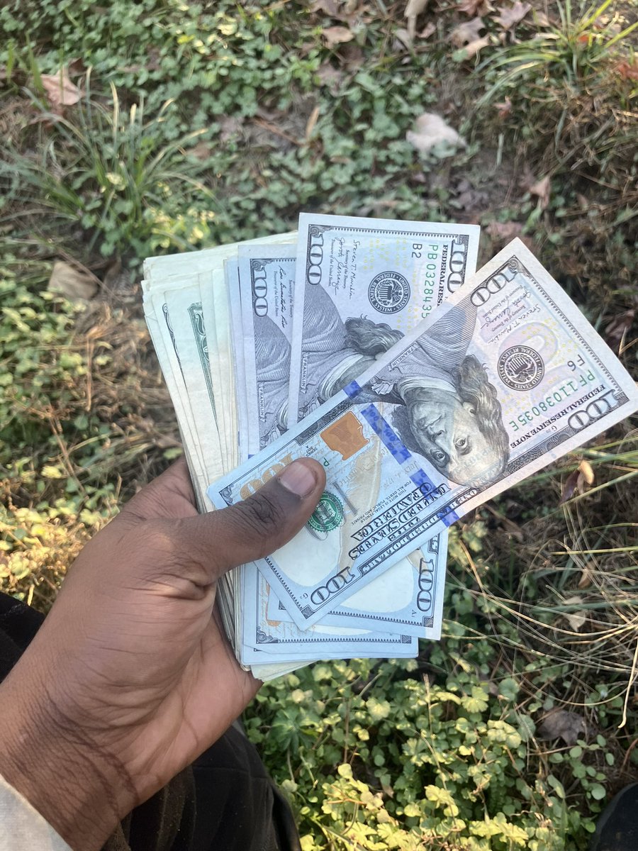 juggking251's tweet photo. Happy Sunday 💰💸💵 https://t.co/0Vsdke9yz8