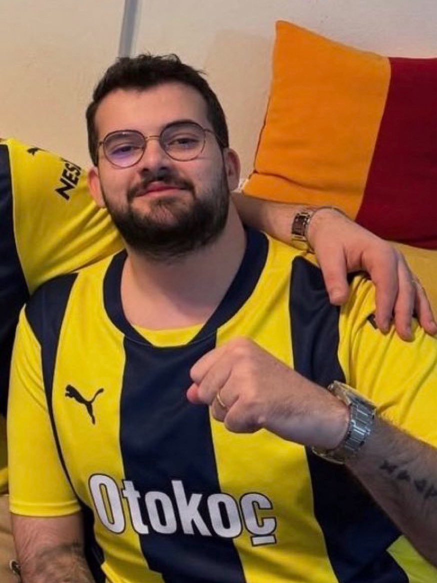 Allah rahmet eylesin. Mekânın cennet olsun kardeşim. Nurlar içinde uyu. Seni unutmayacağız Oğuzhan kardeşim. 🤲