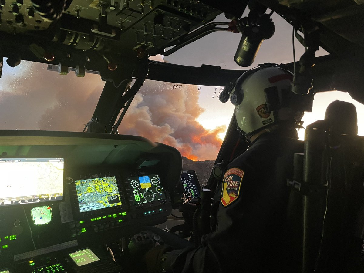 calfireSCU's tweet photo. 🚁Learn more about what it takes to be one of our #AlmaHelitack firefighters👇
New to our page? We are home to 1 of 11 Helitack bases in the state! ⭐️Bonus points to anyone who can tell us the name of one of @CAL_FIRE’s other Helitack Bases.
#Helitack #CALFIRE #CALFIRESCU https://t.co/R2xtp6L9F9