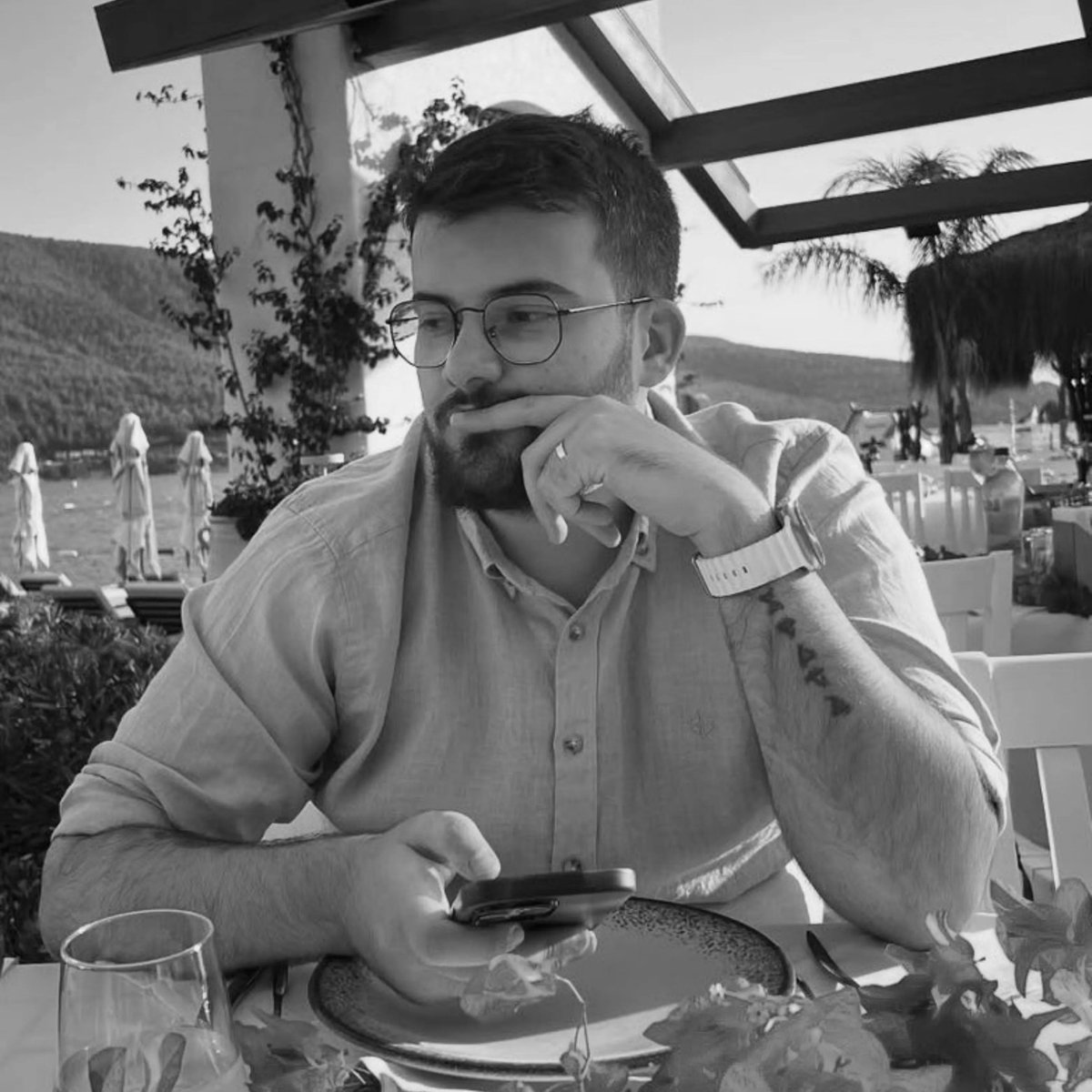 Oğuzhan “Jrokez” Dalgakıran’ın vefat haberini büyük bir üzüntüyle öğrenmiş bulunuyoruz. Kendisine Allah’tan rahmet, ailesine, sevenlerine ve tüm topluluğumuza sabır diliyoruz.

Mekânı cennet olsun..