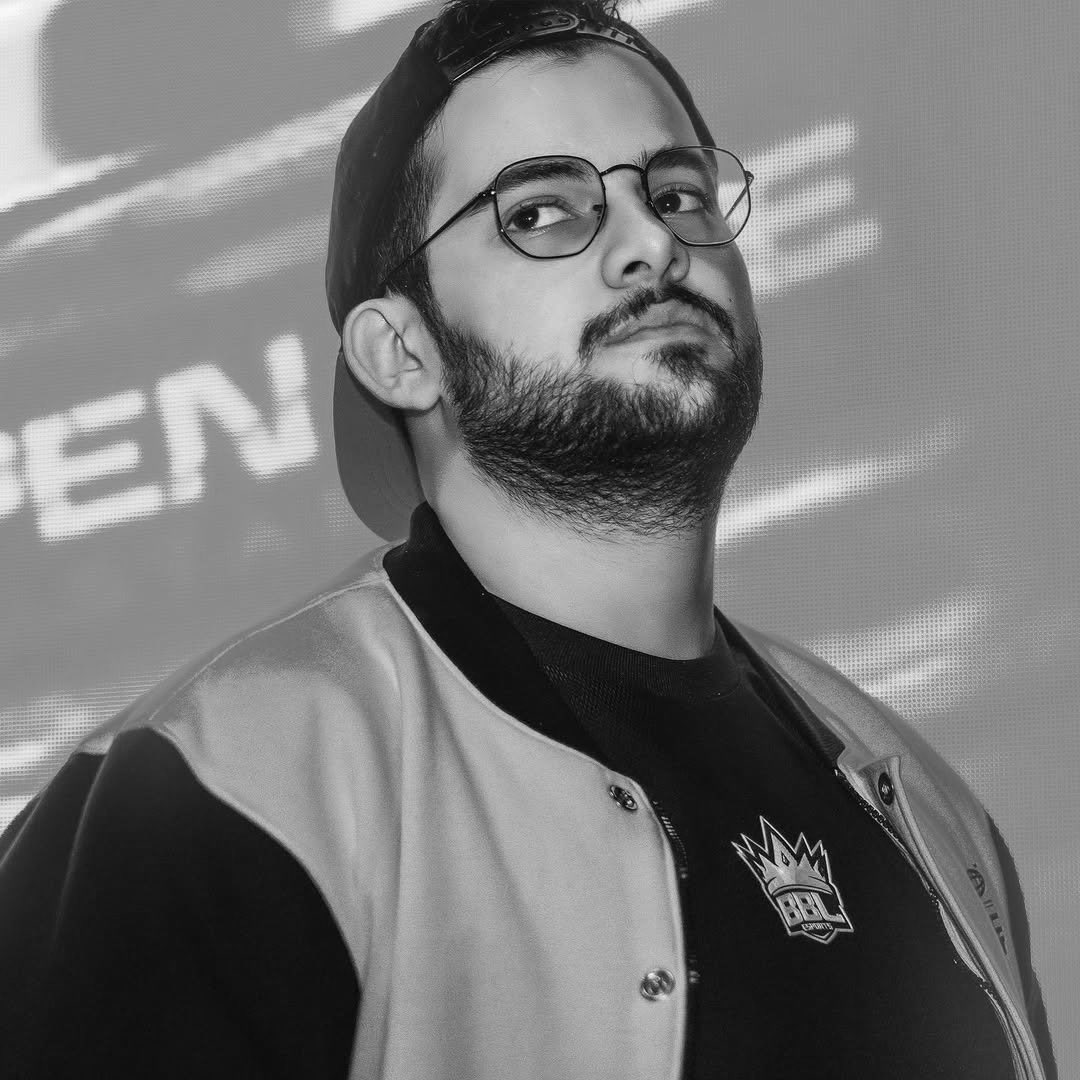 “Ünlü yayıncı Jrokez’in vefatını büyük bir üzüntüyle öğrenmiş bulunuyoruz. Sevenlerine ve ailesine sabır diliyoruz. Işıklar içinde uyu.”