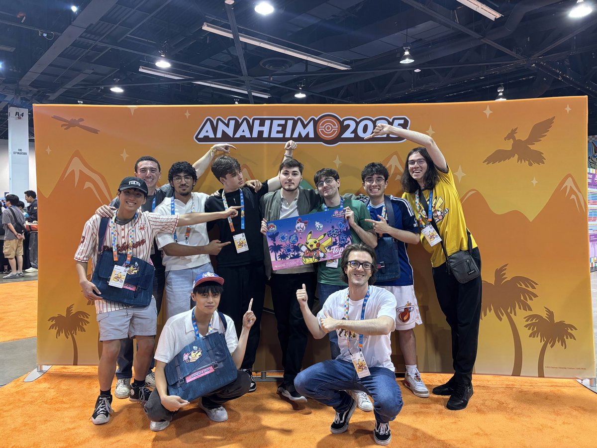 Aaron Brok tweet media