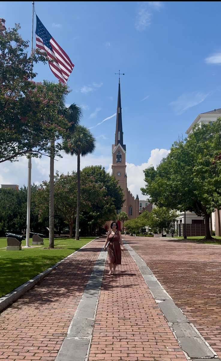 hebrewbyinbal's tweet image. 🤯 “Wait… that’s HEBREW?!”
This week’s lesson: 22 Israeli words (Alef to Tav) to sound like a REAL Israeli 👉 youtu.be/owXngEqxw5A?si…

Our Sunday tradition = lesson drop + city stroll + coffee ☕🍰💙 #Hebrew #LanguageLesson #HebrewByInbal #Traditions