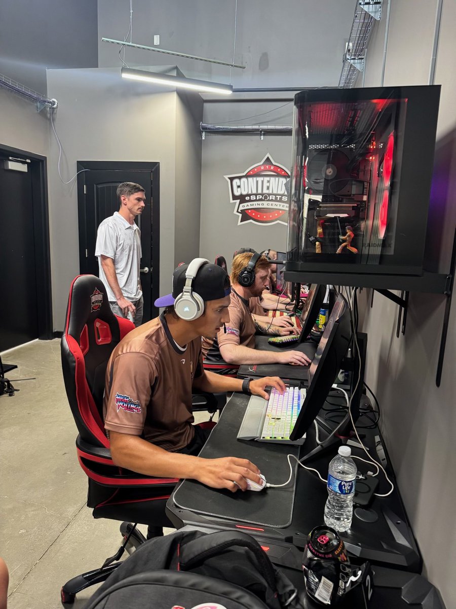 Team Fidz tweet media