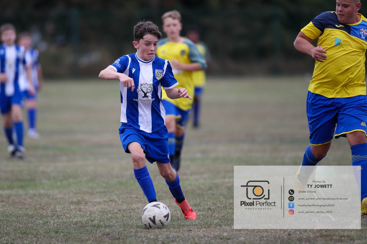 This morning we were at <a href="/frickleyacademy/">Frickley AFC Academy</a> U14's 25/26 for their game against Rossington, more images on the link below

pixelperfectphotography31.pixieset.com/frickleyu14vro…