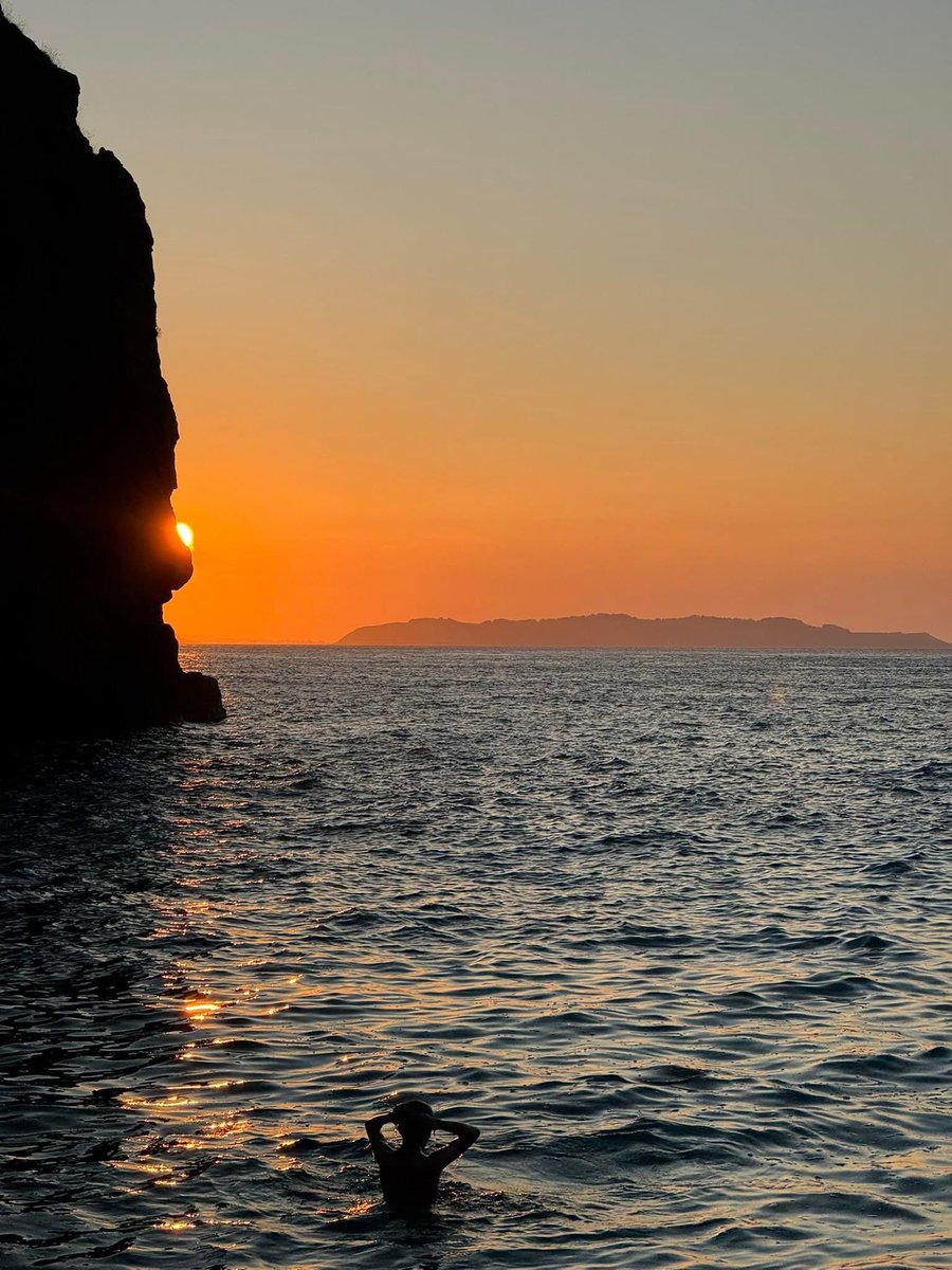 Brand_Sark's tweet photo. New ways to follow news, stories and events from @Sark_Island 🇨🇶 

#sarkisland #lovesark @sark_stories https://t.co/AOooOyYXfk