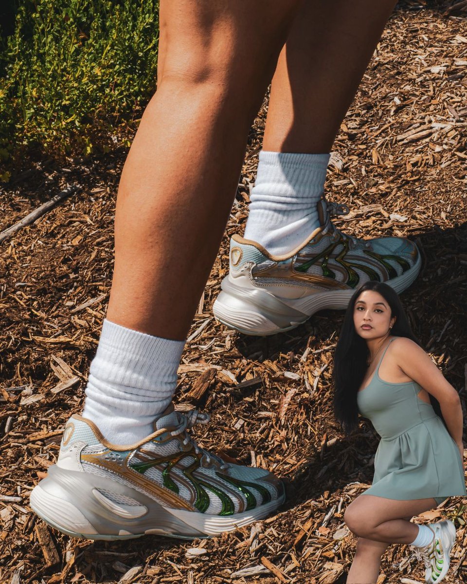 Shiekh's tweet image. When the group chat says ‘athleisure’ but you all took it personally 💪🏼

Puma, Nike, or adidas… which one’s in your cart first? 🛒
ow.ly/ZKsu50WGQ9m

#PumaStyle #ShiekhWomen #NikeFit #AdidasOriginals #OOTDInspo