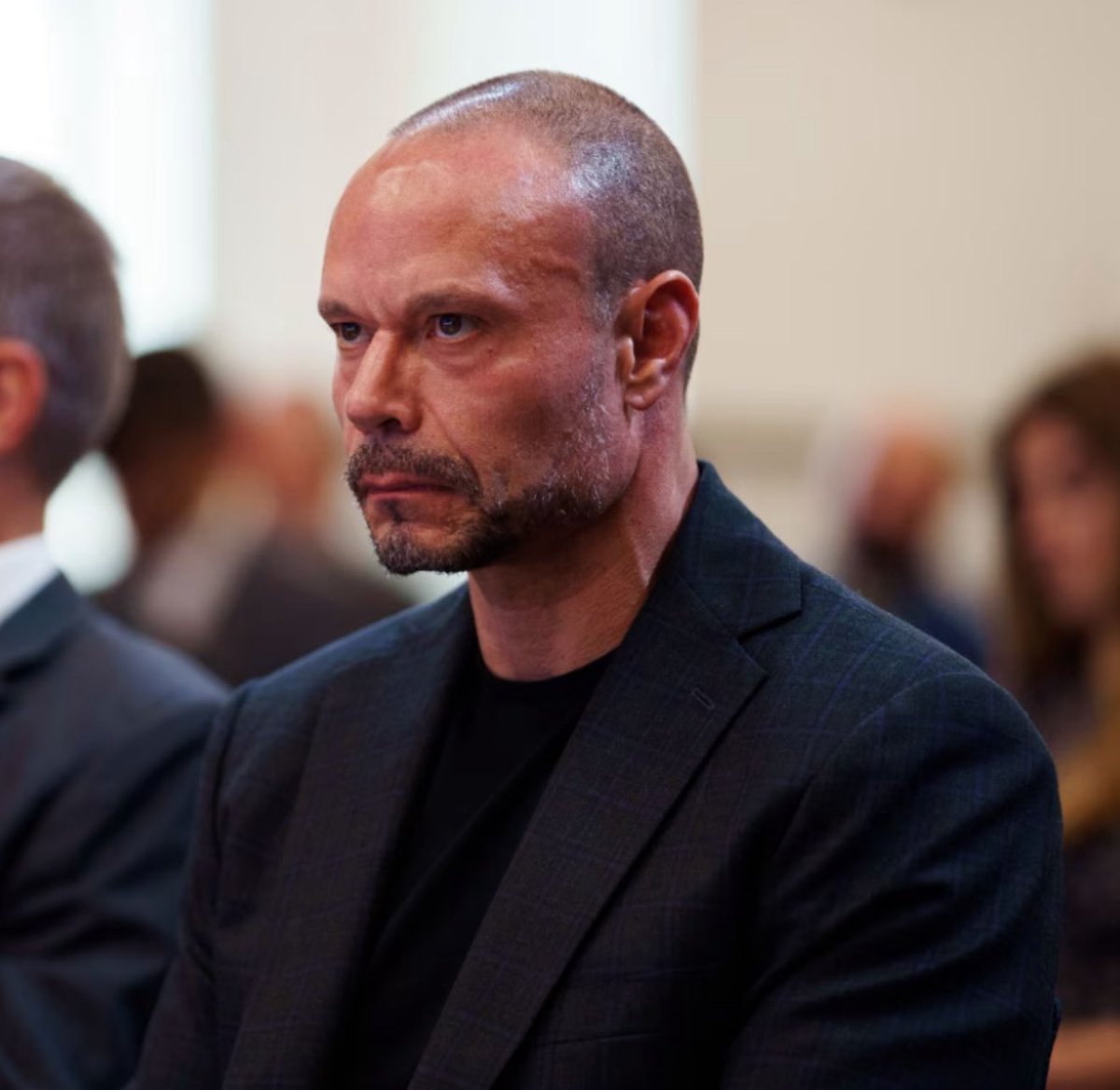 Time to send a loud message to <a href="/Kash_Patel/">Kash Patel</a> and <a href="/dbongino/">Dan Bongino</a> 

If you think the FBI should raid Adam Schiff’s home after all the evidence, comment a “👍” below

I tagged them both so they will see it