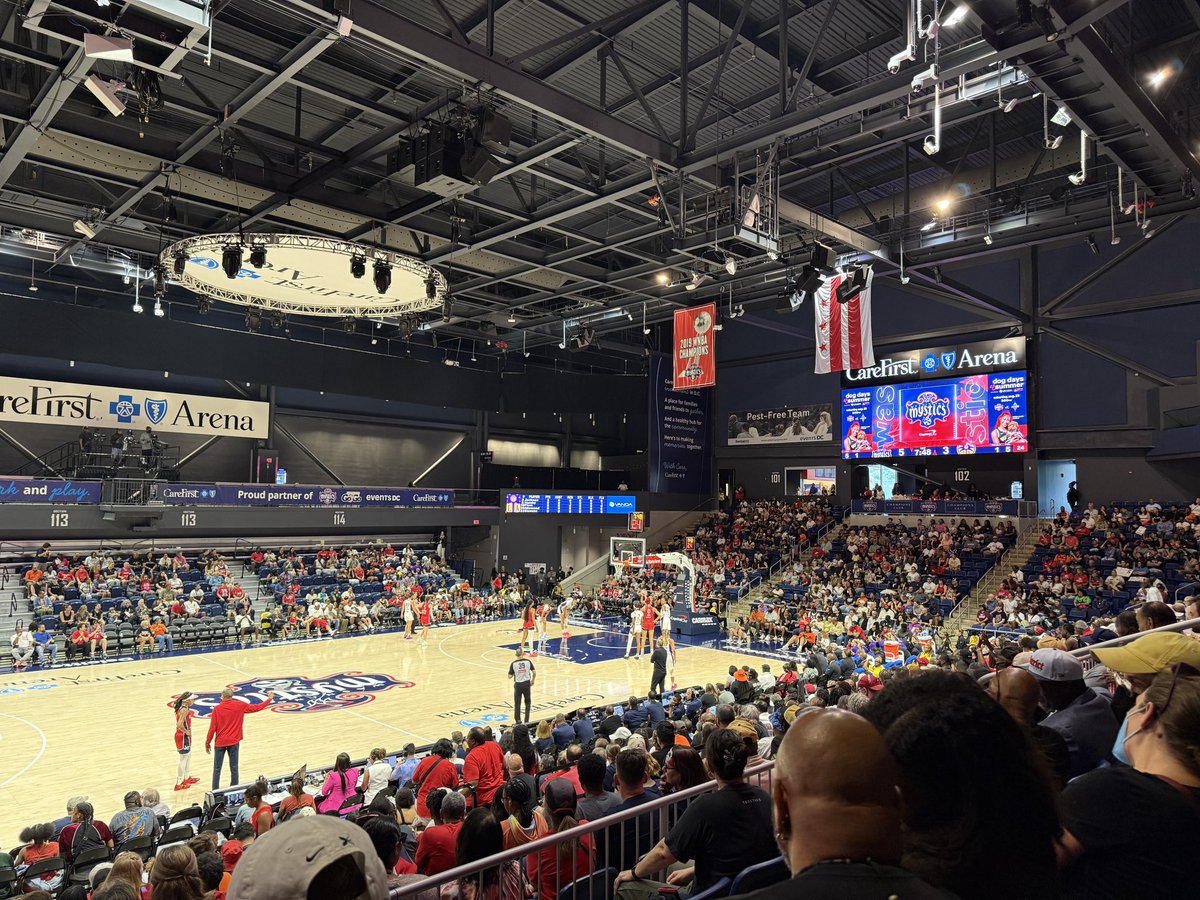 KP got a tech and jade melbourne wears a mouthguard now