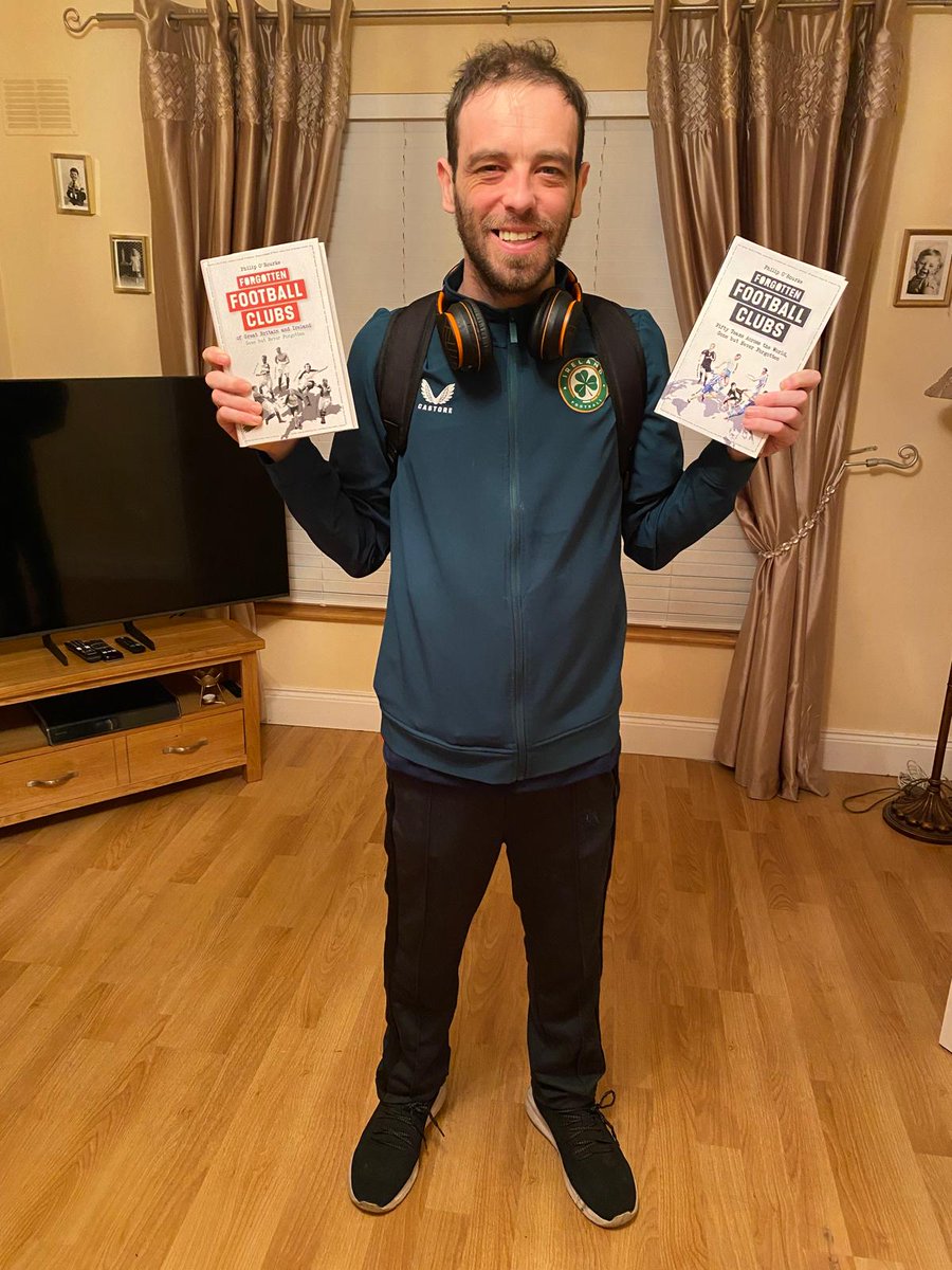 Now, Bohs fans can use a new picture to make fun of me on the Internet.  😂

Cheers to everyone who has shared, bought, spoke about, or helped in any way with the books.

I'm hungry to write more ✍️

Here are the links for the first two.

Forgotten Football Clubs Fifty Clubs from