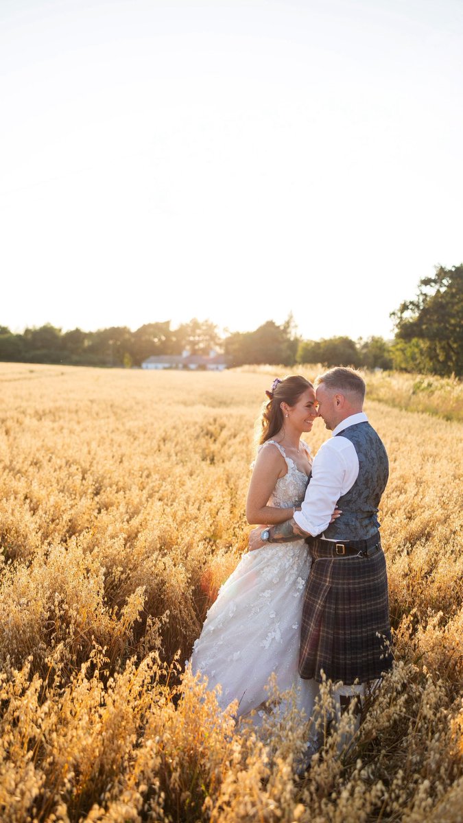 Huge congratulations to the Camille and Marc who got married yesterday. A gorgeous ceremony followed by an epic party!