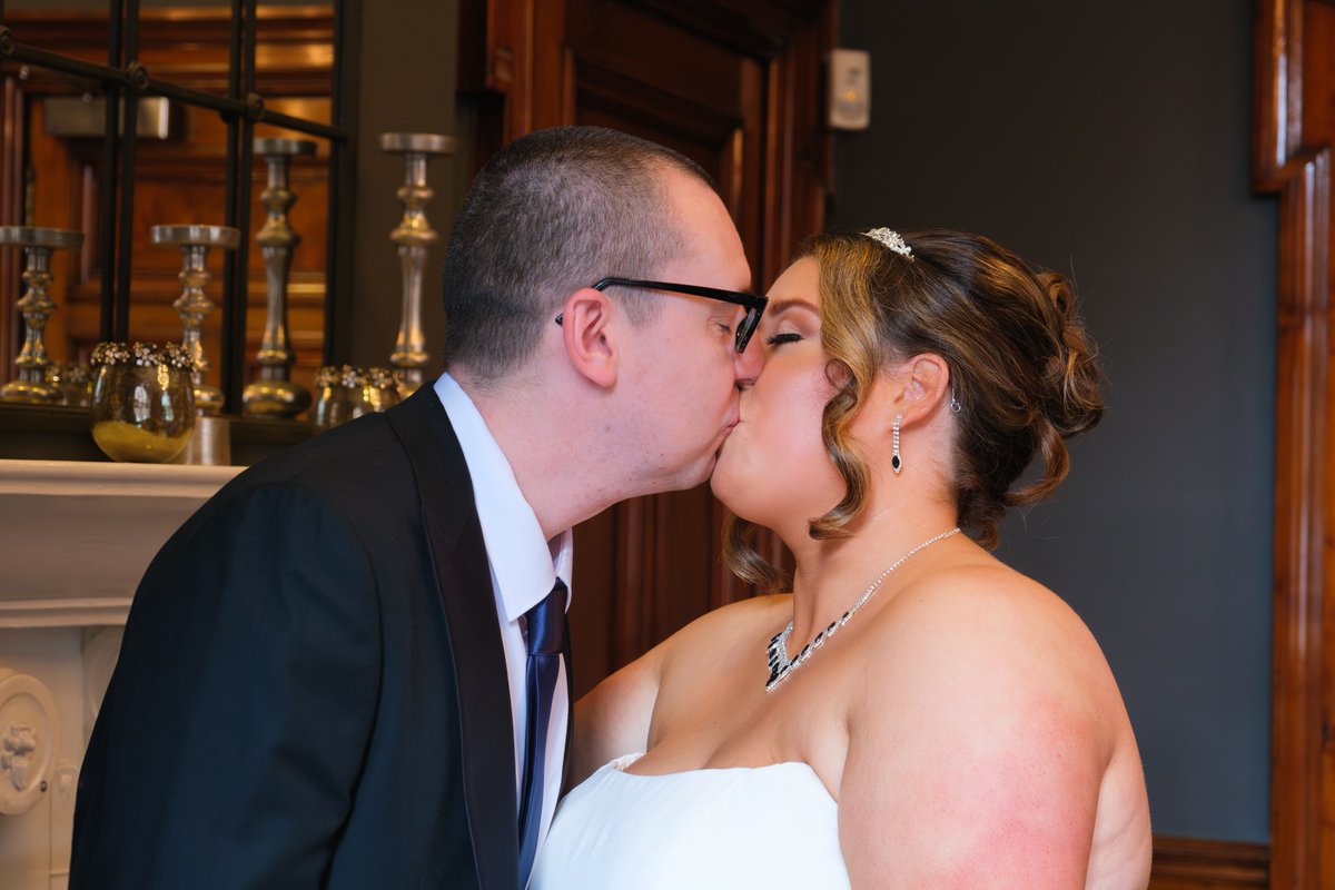 MiniKlix's tweet photo. 🌟Love, signed and sealed.🌟 

The magic of a registry office wedding: stripped back, heartfelt, and full of moments that matter most. 💒❤️ 

#registryofficewedding #weddingphotography #emotionsonshow #lovestory #elopementlove #elopement https://t.co/GqYqJER9tg