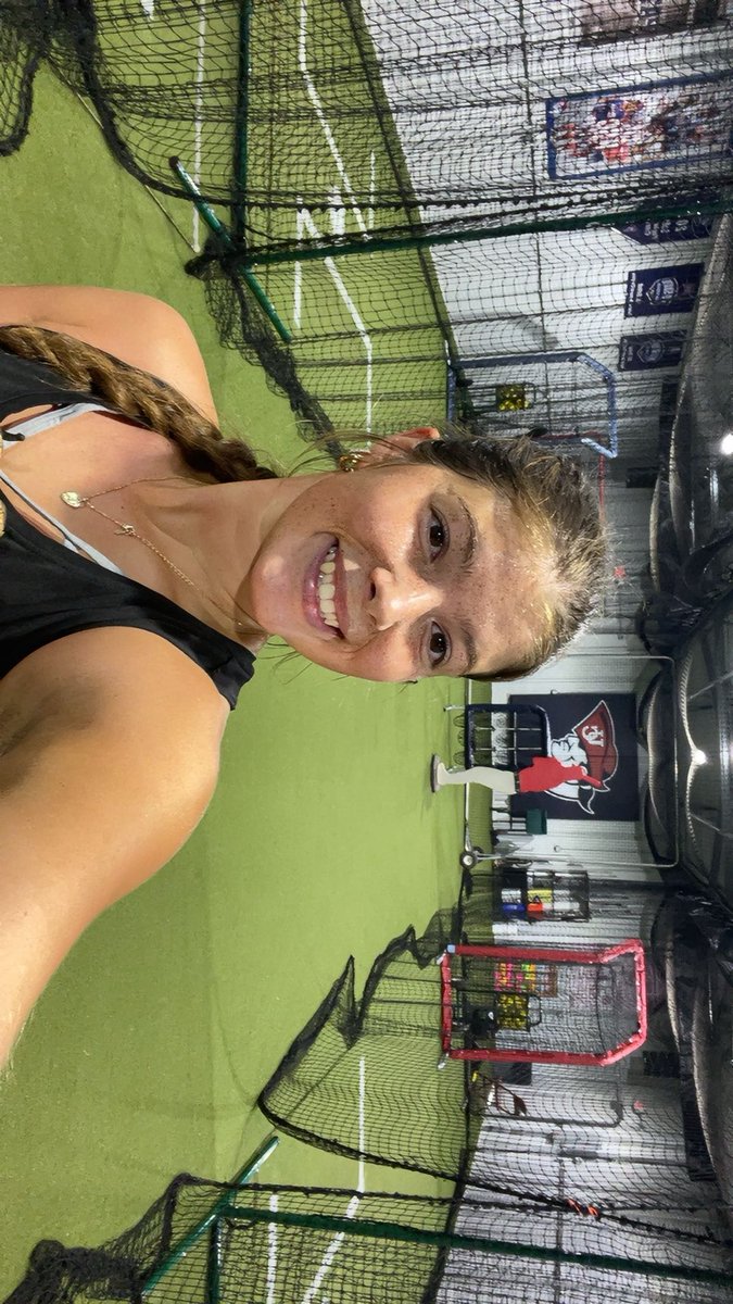 Officially moved into the Burg!! Loving this facility already, many bullpens are ahead💙❤️ <a href="/Patriots_UC_SB/">UC Patriots SB</a>