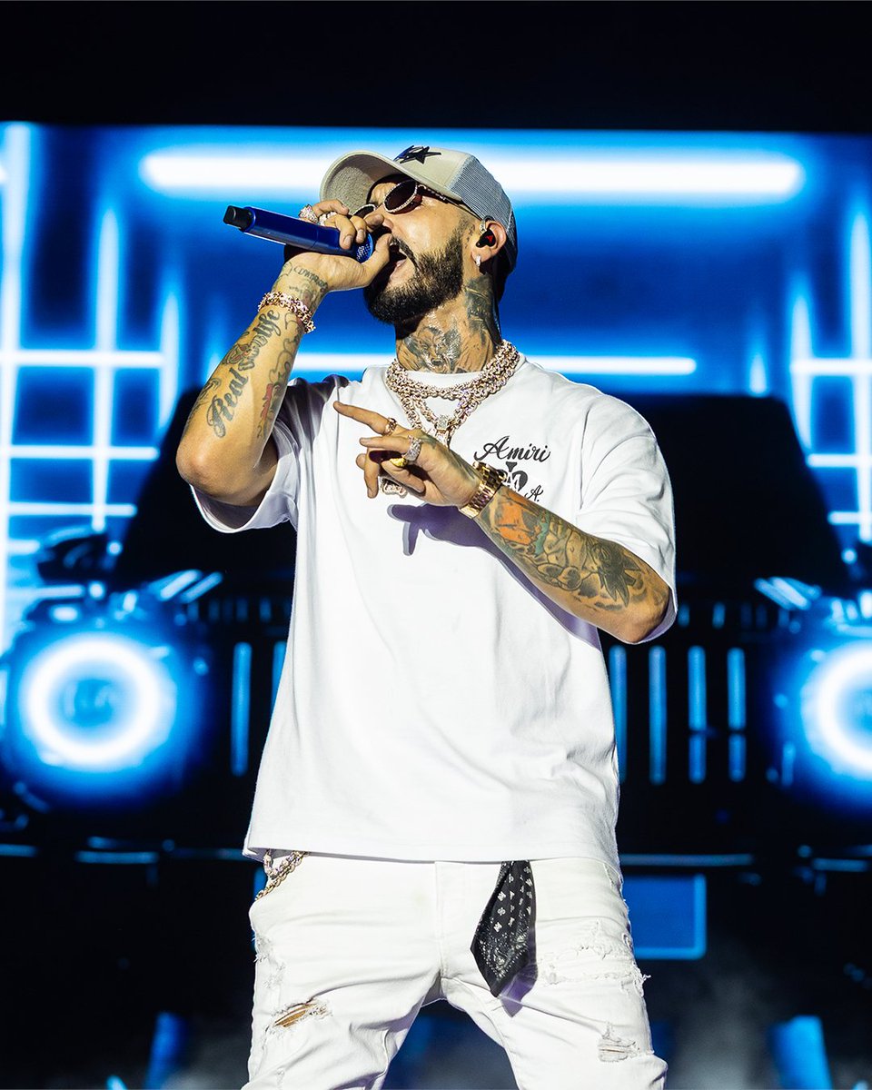 Anuel AA fue el encargado de cerrar del Festival Dale MIXX.

El show contó con la aparición de Gabito Ballesteros, dando por concluida la edición de este año.

📷: Luis Moreno