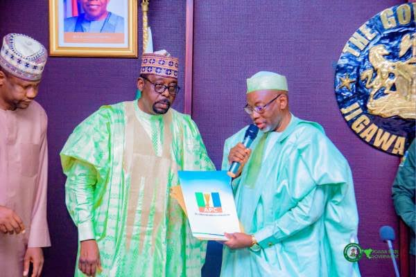 INEC has declared Rabiu Mukhtar of the APC as the winner of the bye-election in the Garki/Babura federal constituency of Jigawa State.

APC: 38,449
PDP: 13,359
ADC: 48
SDP: 21