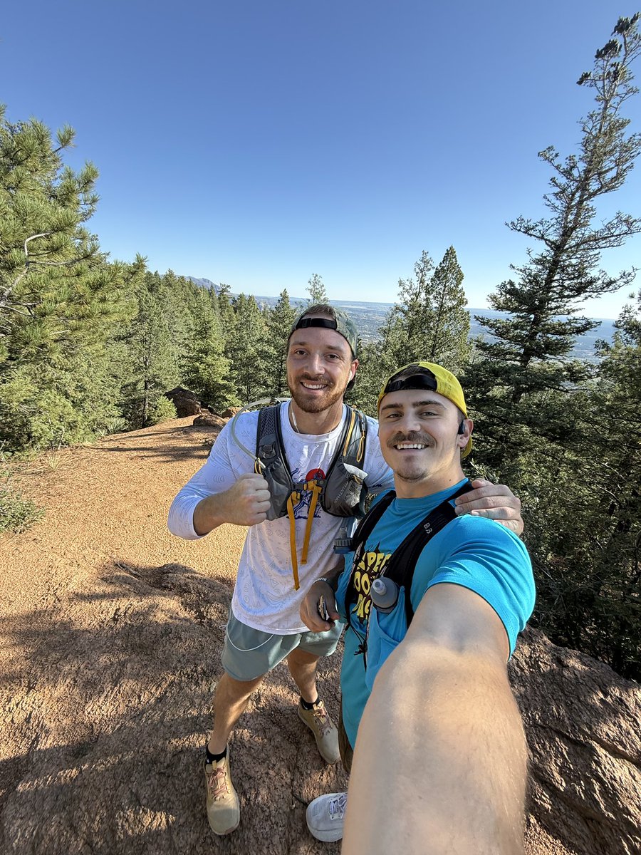 Austin Espeseth tweet media