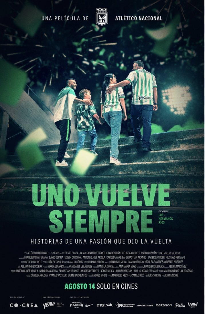 El fútbol entra al cine colombiano. No como documental de goles repetidos.
Una película. La historia del regreso a los fanáticos amores de siempre. 
Bien hecha (Camilo Ríos director), bien producida (Mauricio Ríos).
El Atlético Nacional se adelanta en este marcador.