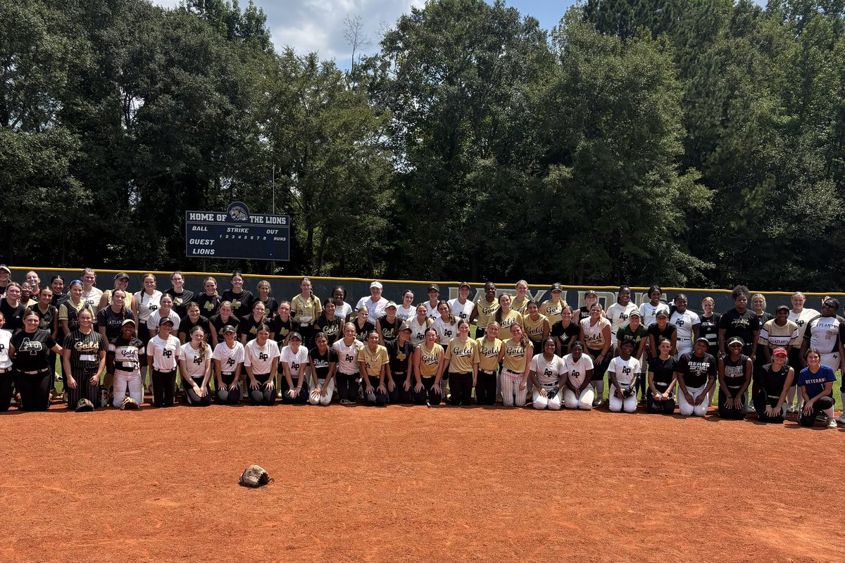 Allison castle tweet media