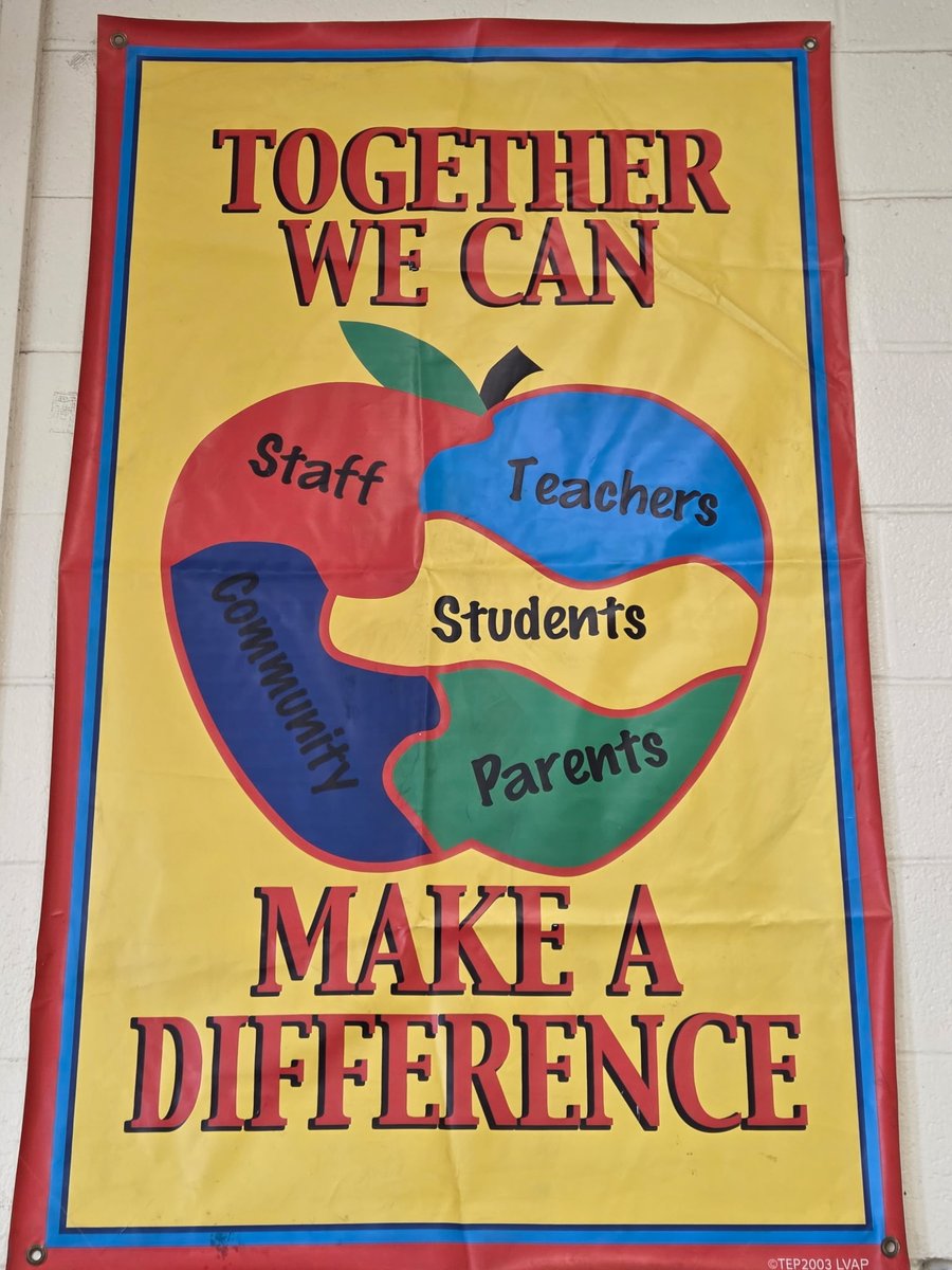 AWashington_RP's tweet photo. We had the privilege this weekend of serving over 400 of our community members, at our back to school festival. We are so thankful to our wonderful Partner's donations that helped our scholars  to focus on academic success @DeepCreekMSOne @BCPSPartnership https://t.co/VsRiayD0KP