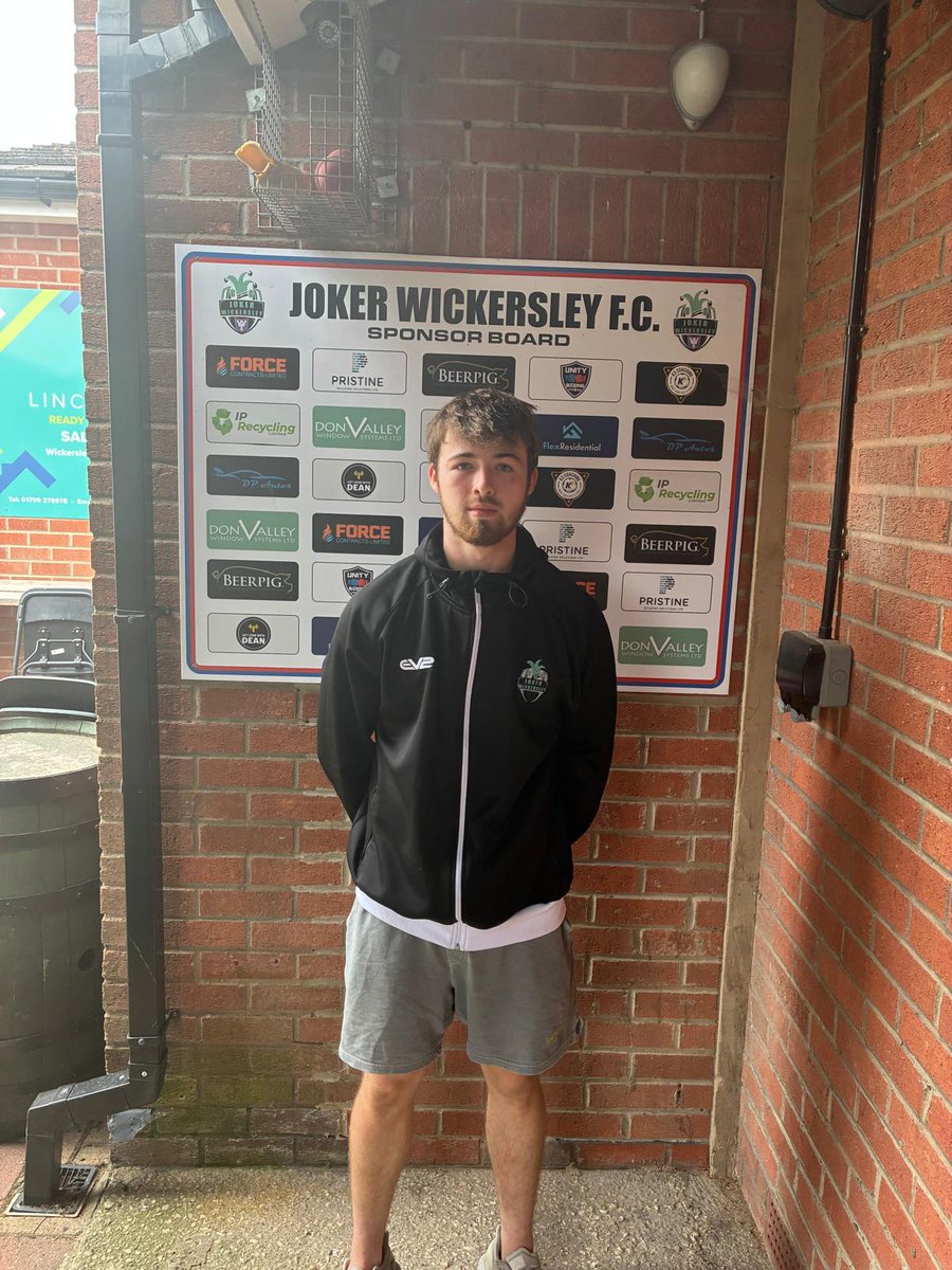 WickersleyCCFC's tweet image. Result @montagucup :

@Deer_Park_Tap 0 - 0 Wickersley CC
(Wick win it 3-1 on pens)

A tough, intense, close game today. Nothing to separate us in 90 mins with chances for both teams seen pens decide it with our keeper AJ being the hero saving 2 pens 👏 

MOM:
Dec 🔥 

#UTCC