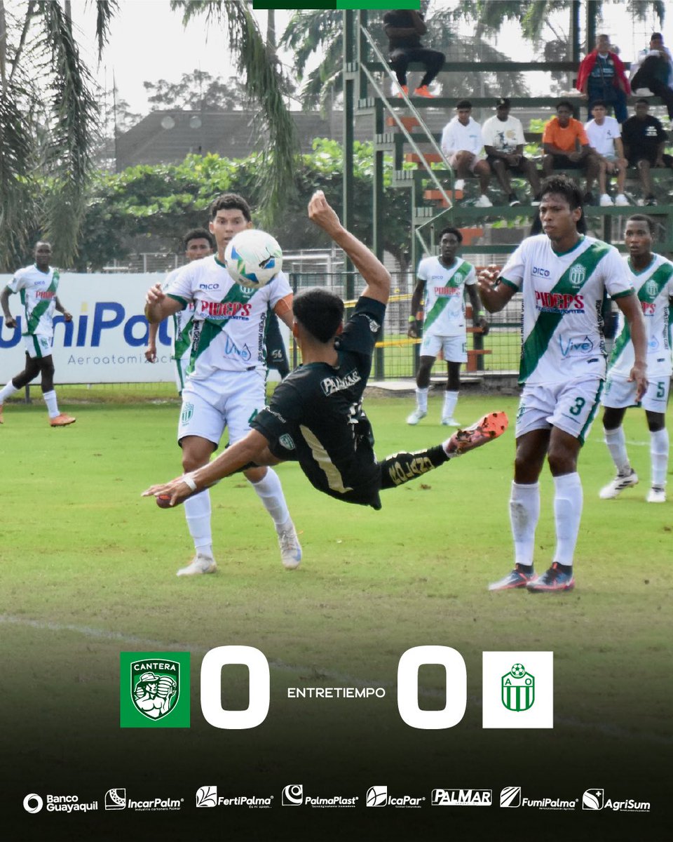CanteraOrense's tweet image. ¡Entretiempo! ⏰🟢

Culmina la primera parte en el Complejo Deportivo Euclides Palacios.

#CanteraOrense #GarraVerde #CuadrangularFinal