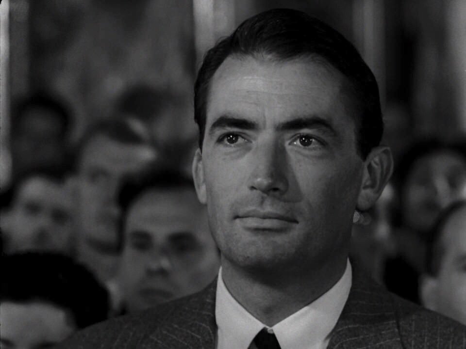 TheCinesthetic's tweet photo. roman holiday (1953) https://t.co/aCUjbwOZlw