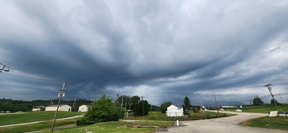 Storm Chaser Josh Brinker (@joshbrinker_wx) on Twitter photo Severe Warned Storm coming into Farmington PA. This area has already been hit hard with downed trees and power lines. Live now on <a href="/PAStormTrackerz/">PA Storm Trackerz</a> YouTube. #pawx #wxtwitter #storm Severe Warned Storm coming into Farmington PA. This area has already been hit hard with downed trees and power lines. Live now on <a href="/PAStormTrackerz/">PA Storm Trackerz</a> YouTube. #pawx #wxtwitter #storm