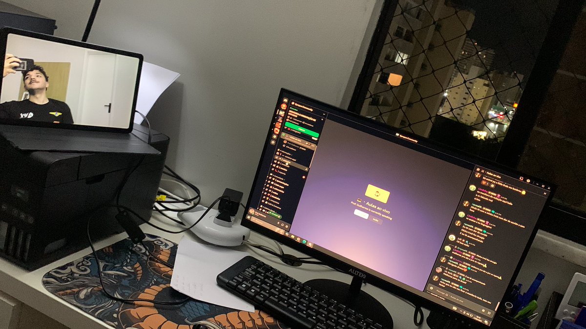 Guilherme Souza (@oprofguilherme) on Twitter photo começando agora nossa mentoria no servidor <a href="/SynapseBr/">Synapse ∣ discord.gg/synapsebr</a>.
Tema da vez será: No que focar na reta final?
Estão todos convidados! começando agora nossa mentoria no servidor <a href="/SynapseBr/">Synapse ∣ discord.gg/synapsebr</a>.
Tema da vez será: No que focar na reta final?
Estão todos convidados!
