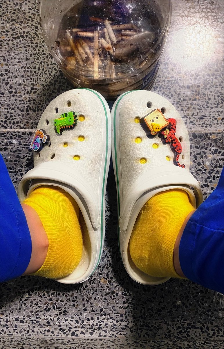 Bidon izmarit dolu olabilir, ama asıl zehir nefesimize değil, ruhumuza siniyor: ciğeri beş para etmezlerden.