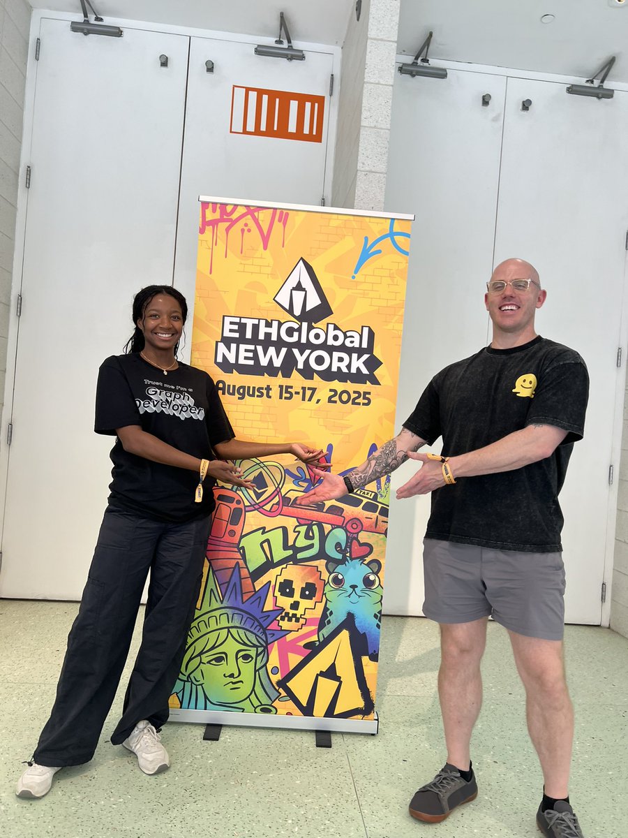 I had such a great time at <a href="/ETHGlobal/">ETHGlobal</a> learning, networking, and connecting w/ <a href="/Marcus_Rein_/">0xMarcus</a> ! Til next time 🥳