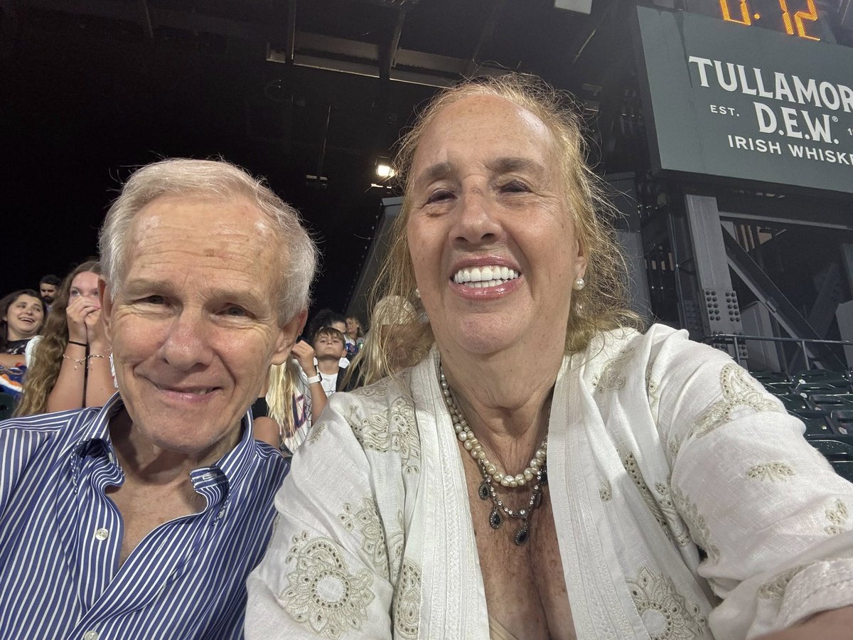 <a href="/galeabrewer/">Gale A. Brewer</a> At <a href="/Mets/">New York Mets</a> stadium on 8 13 2025 thanks to Hon <a href="/MarkWeprin/">Mark Weprin</a> with the great <a href="/MookieWilsonNY1/">Mookie Wilson</a>, &amp; Lisa Black!  <a href="/NYCComptroller/">Office of New York City Comptroller Brad Lander</a>   <a href="/bradlander/">Brad Lander</a> After a rain delay, the game against the Braves started! Mets lost but great to be at the stadium. Fabulous discussions with friends.